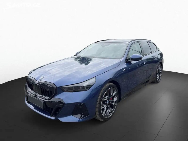 BMW i5, xDrive40 M-Sport Pro DAPro B&W